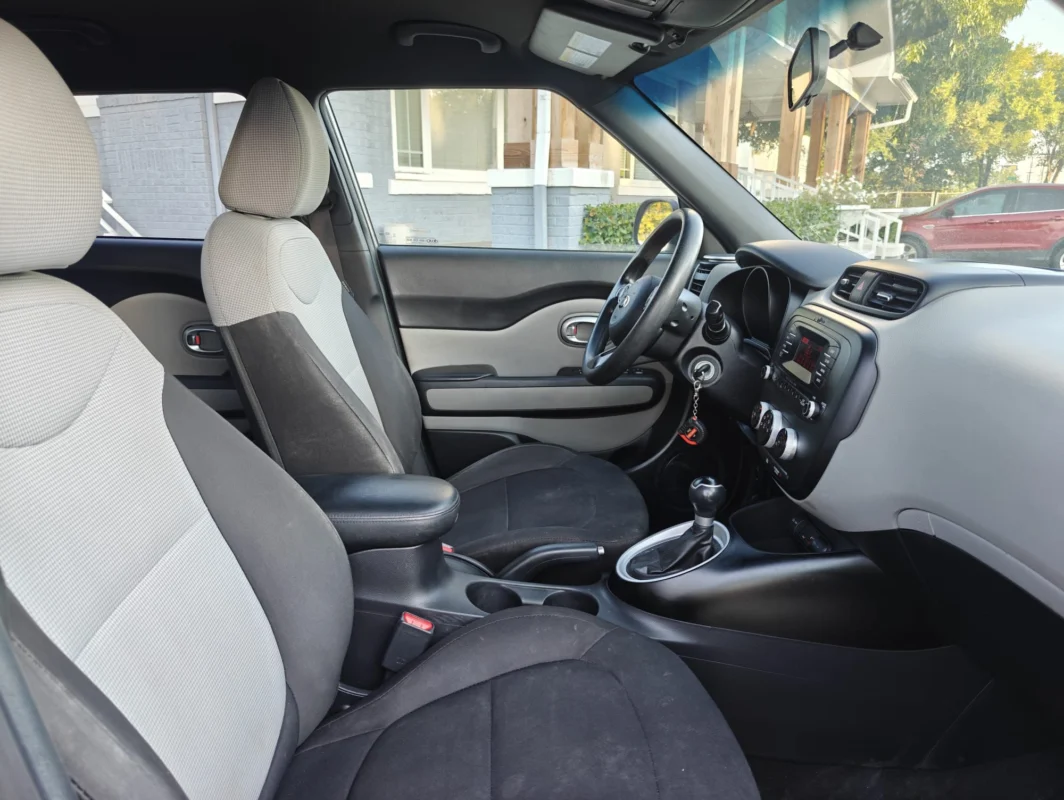 
								KIA SOUL AÑO 2016 full									