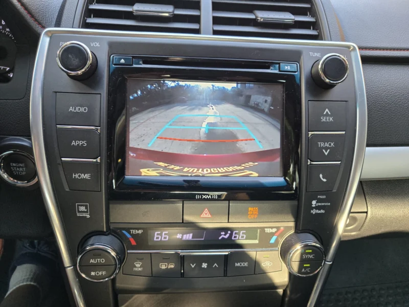 
								TOYOTA CAMRY XSE 2017 full									