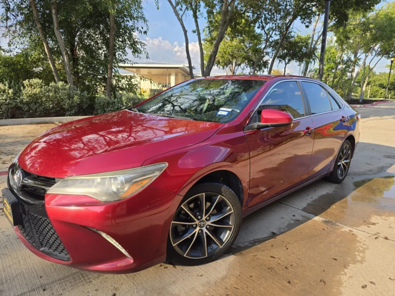 
								TOYOTA CAMRY XSE 2017 full									