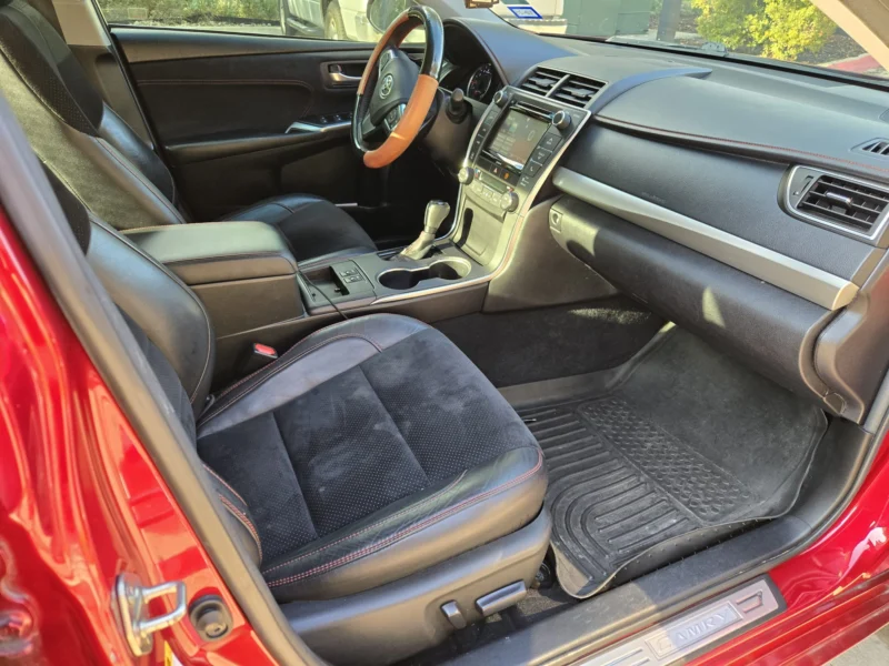 
								TOYOTA CAMRY XSE 2017 full									