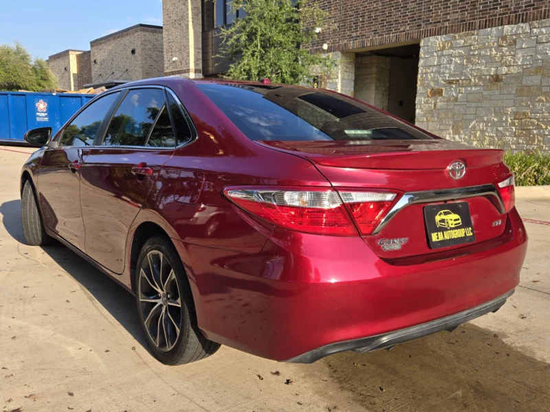 
								TOYOTA CAMRY XSE 2017 full									